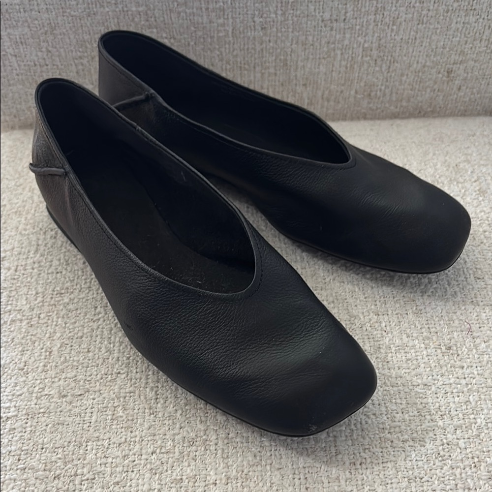 Camper Classic Black Women's Flats